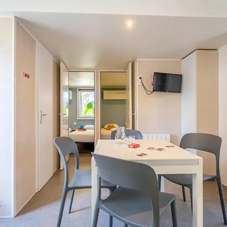 Paradis 5 Etoiles A La Corniche La Rochelle 5* Angoulins-sur-Mer