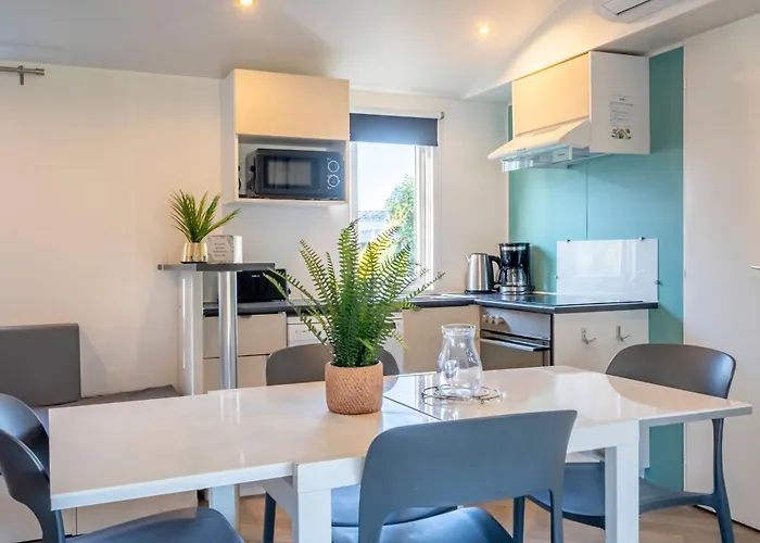 Paradis 4 étoiles A La Corniche La Rochelle Camping Angoulins-sur-Mer