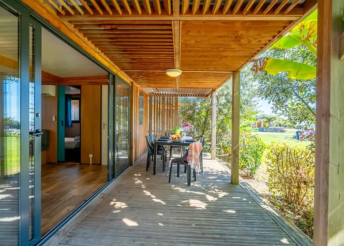 Paradis 4 étoiles A La Corniche La Rochelle Camping Angoulins-sur-Mer