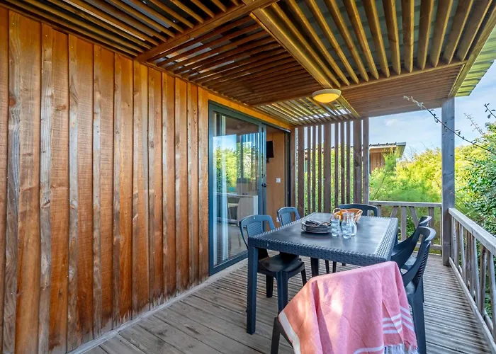 Paradis 4 étoiles A La Corniche La Rochelle Camping