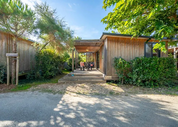 Paradis 4 étoiles A La Corniche La Rochelle