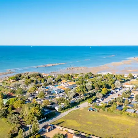 Campsite Paradis 5 Etoiles A La Corniche La Rochelle 5*