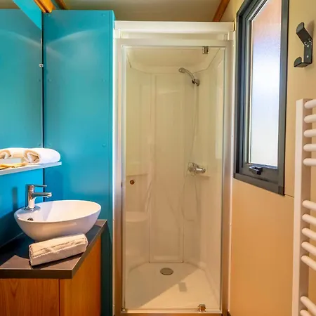 Campsite Paradis 5 Etoiles A La Corniche La Rochelle 5*