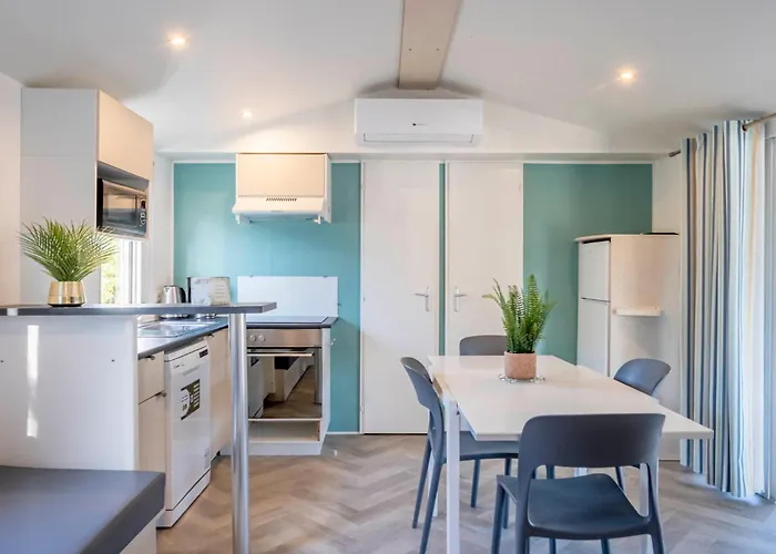 Paradis 4 étoiles A La Corniche La Rochelle 4*