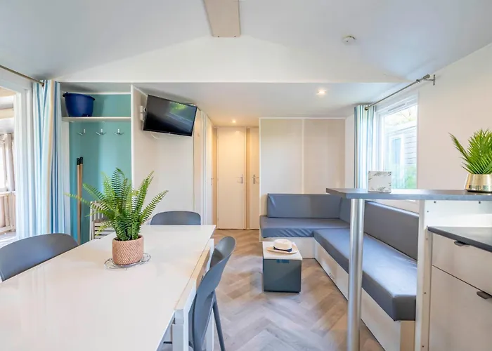 Paradis 4 Etoiles A La Corniche La Rochelle 4* Angoulins-sur-Mer