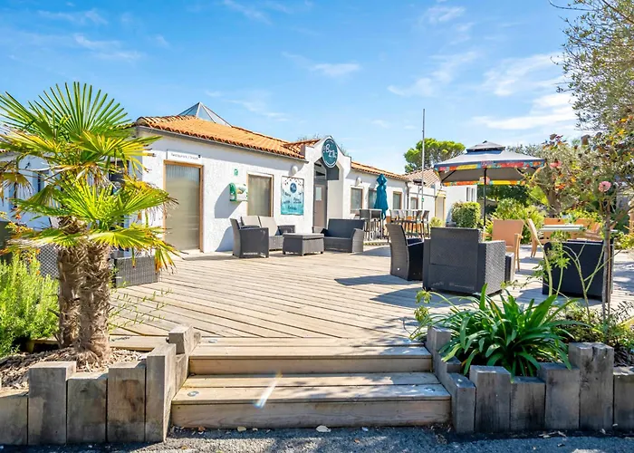 Camping Paradis 4 étoiles A La Corniche La Rochelle 4*