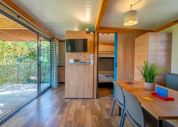 Paradis 4 étoiles A La Corniche La Rochelle Camping 4*