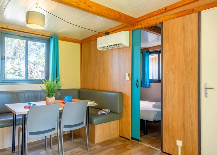 Paradis 4 étoiles A La Corniche La Rochelle Camping Angoulins-sur-Mer