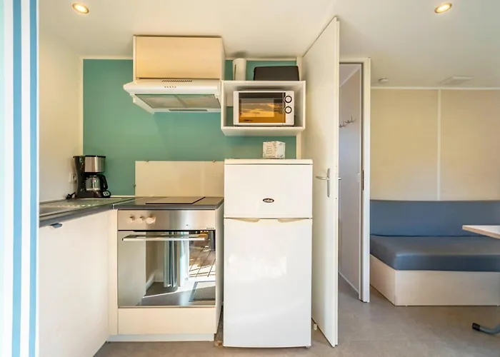 Parque de Campismo Paradis 4 Etoiles A La Corniche La Rochelle Angoulins-sur-Mer