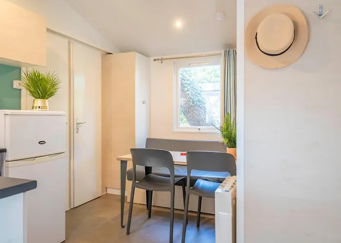 Paradis 4 Etoiles A La Corniche La Rochelle 4*