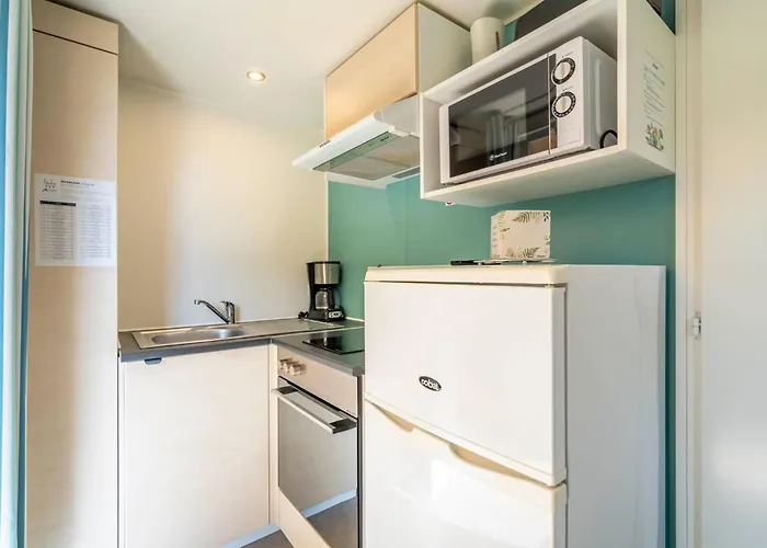 Campsite Paradis 4 Etoiles A La Corniche La Rochelle Angoulins